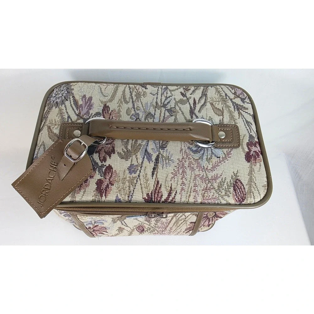 Jordache Train Case Womens Brown Floral Tapestry Makeup Vanity Bag Handle VTG